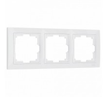 Рамка на 3 поста Werkel Snabb basic W0032001
