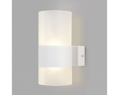 Бра Eurosvet Watford 40021/1 LED белый/матовый Бра Eurosvet Watford 40021/1 LED белый/матовый