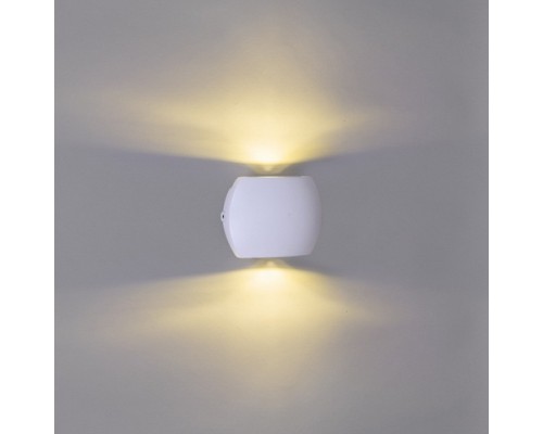 Накладной светильник 86008-9.2-002TLB LED2*3W WT
